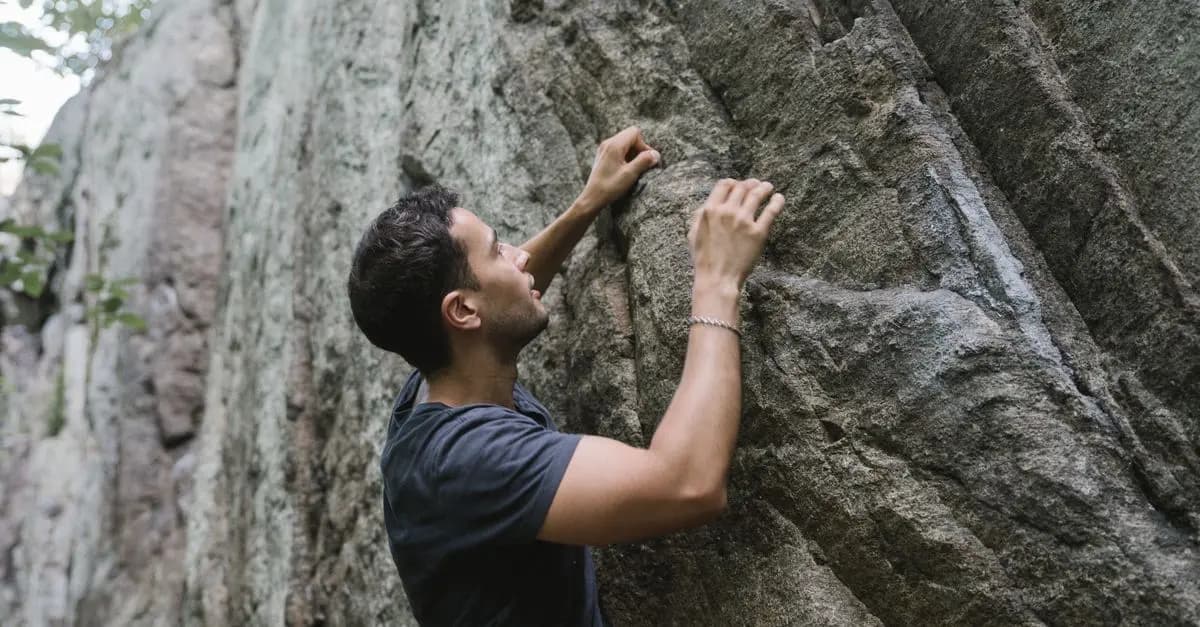 Guide complet pour débuter en escalade et vivre des sensations