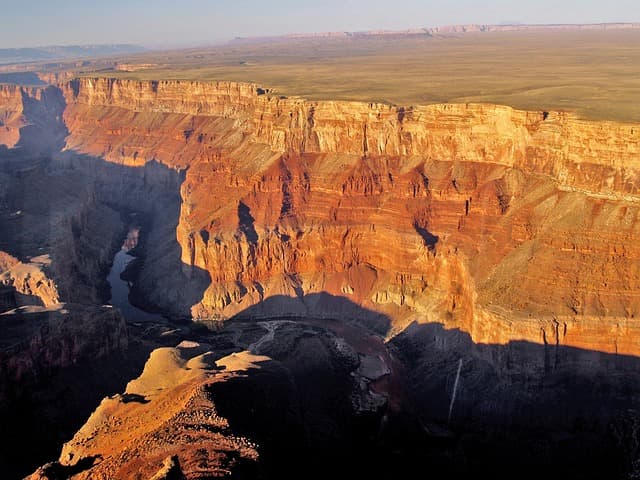 Guide complet sur les meilleures destinations de canyoning