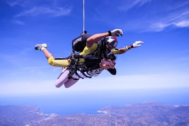 Les meilleures expériences de parachutisme à essayer absolument