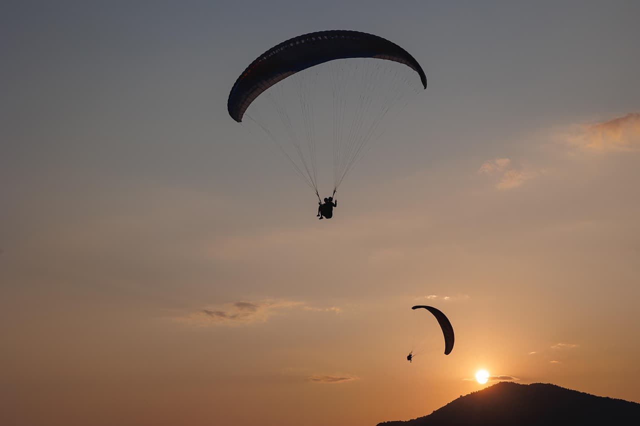 Les meilleures activités de parachutisme à essayer